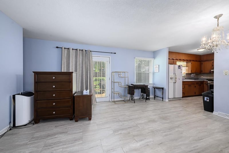 5422 Sutton Ave, Kansas City, KS 66106