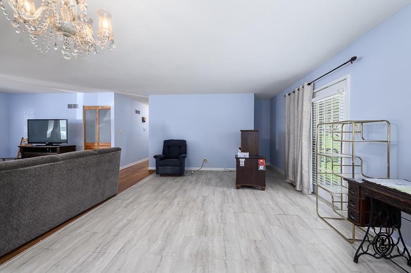 5422 Sutton Ave, Kansas City, KS 66106