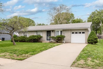 5422 Sutton Ave, Kansas City, KS 66106