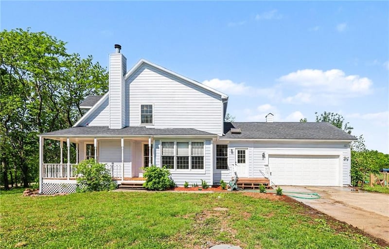 30640 215 St, Gardner, KS 66030