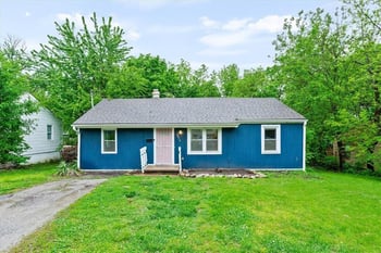 9012 E 52nd Ter, Kansas City, MO 64133