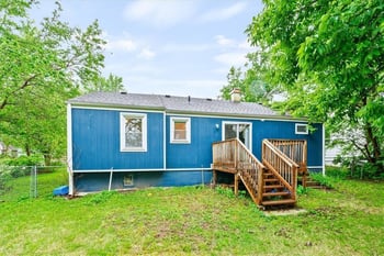 9012 E 52nd Ter, Kansas City, MO 64133