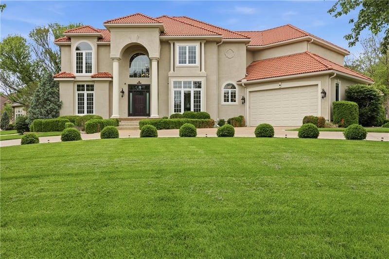 3500 Saddle Ridge Dr, Independence, MO 64057