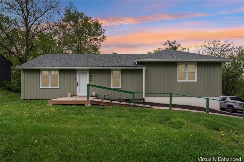 5807 Bennington Ave, Kansas City, MO 64129