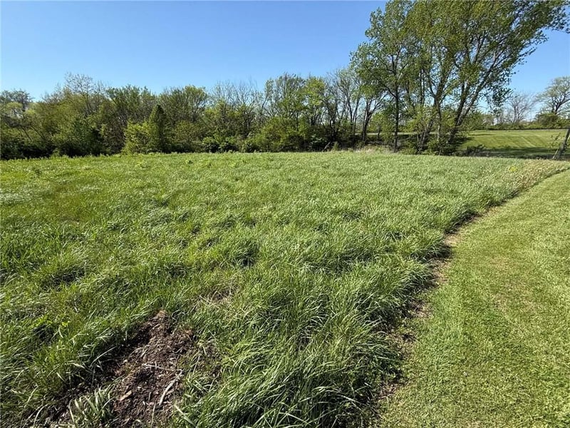 13th Ave, Lawson, MO 64062