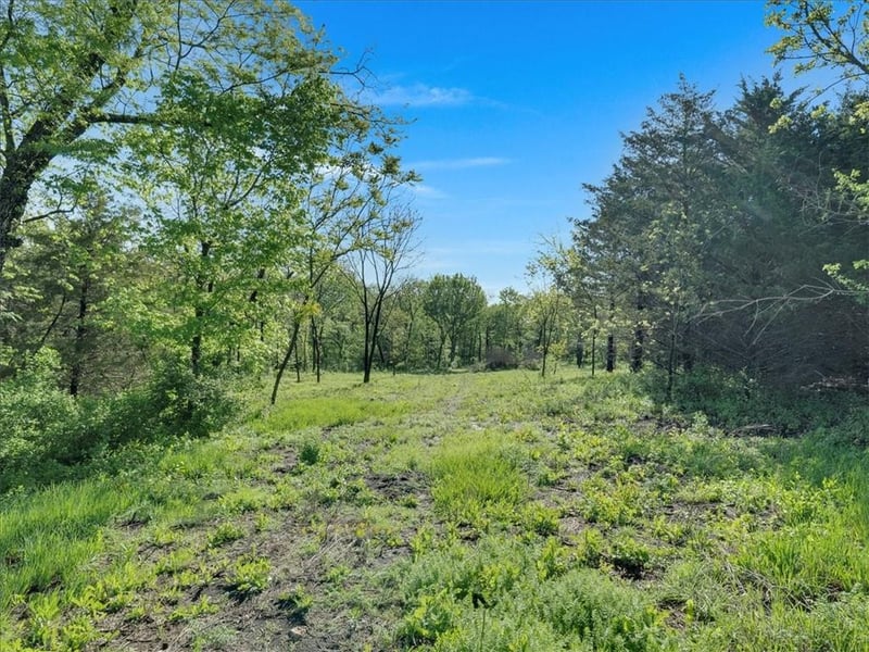 12975 Frontier Rd, Olathe, KS 66061