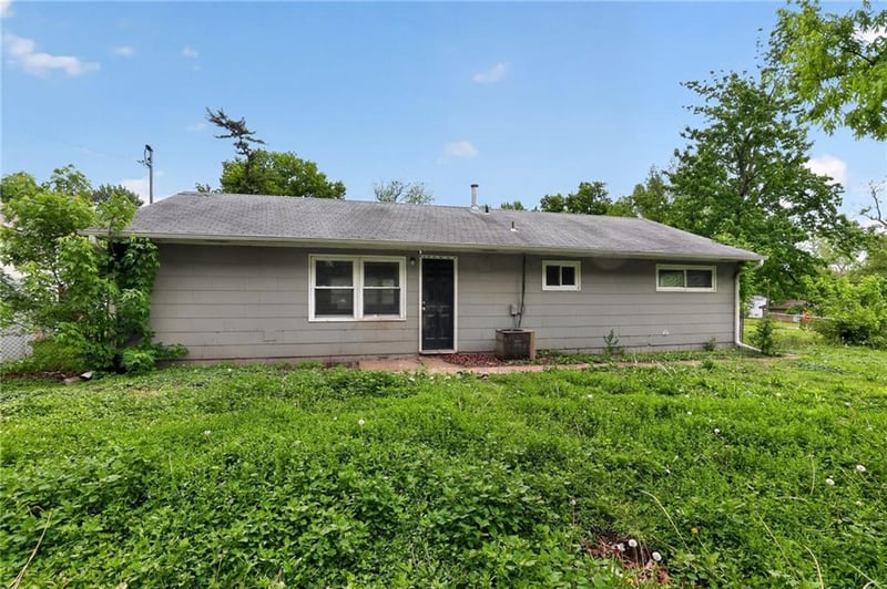 7106 107 Ter, Kansas City, MO 64134