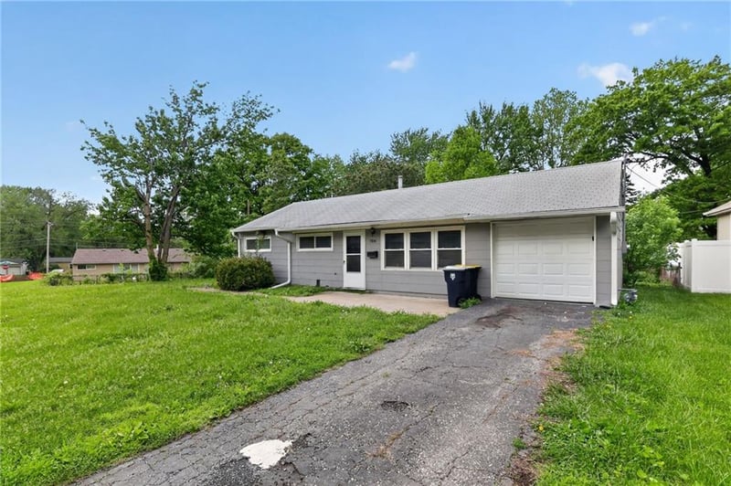 7106 107 Ter, Kansas City, MO 64134