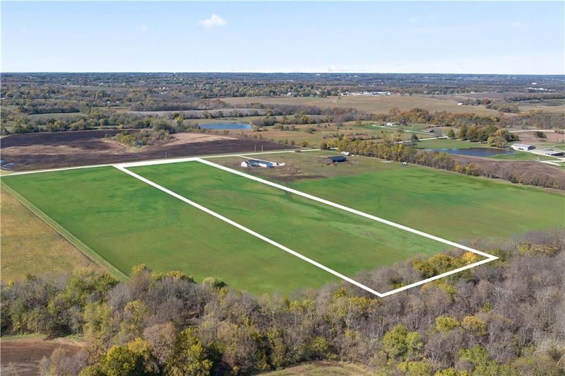 Prospect Ave, Cleveland, MO 64734