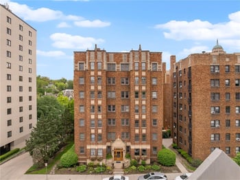 807 W 48th St #204, Kansas City, MO 64112