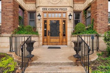 807 W 48th St #204, Kansas City, MO 64112