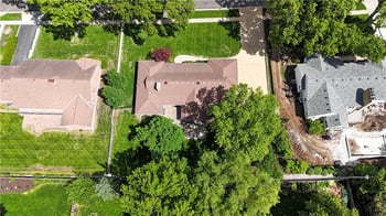 1227 W 66th St, Kansas City, MO 64113