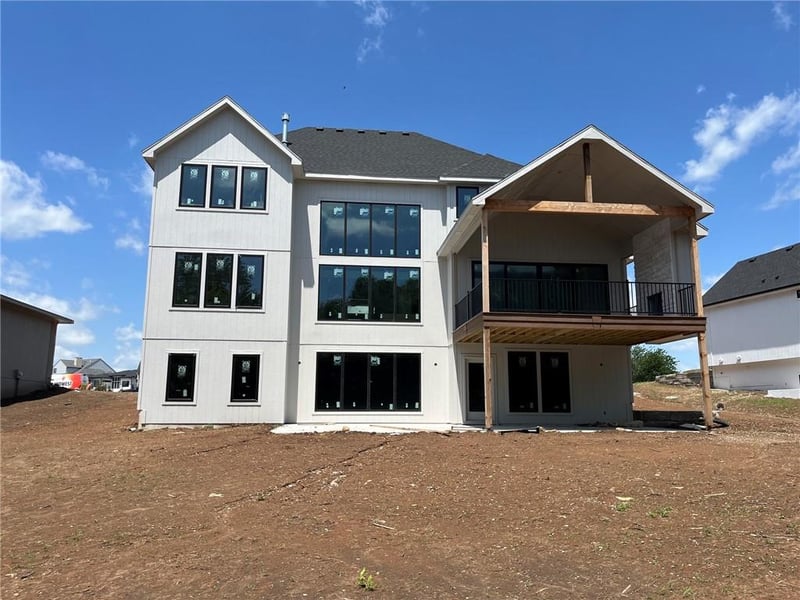 18105 Cody St, Overland Park, KS 66013