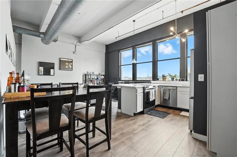 1535 Walnut St #406, Kansas City, MO 64108