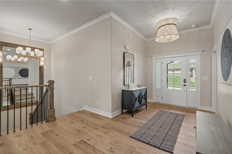 4316 Hideaway Dr, Lee's Summit, MO 64064