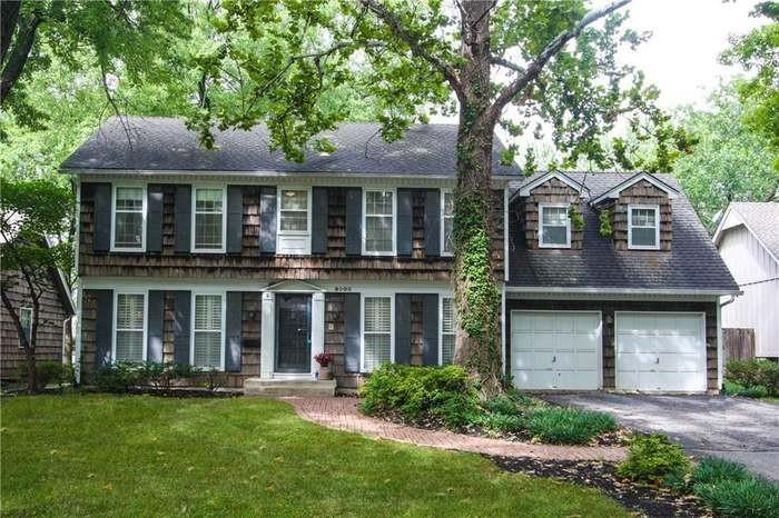 9908 Perry Dr, Overland Park, KS 66212