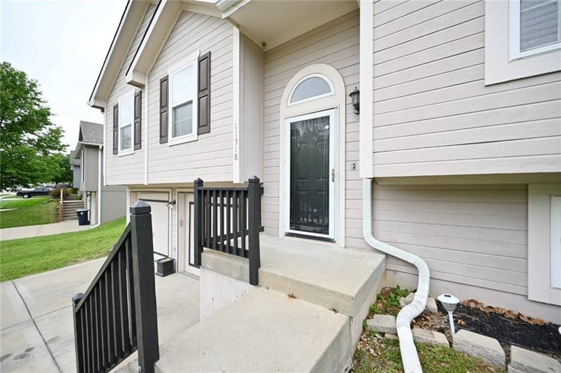 11318 Booth Ave, Kansas City, MO 64157