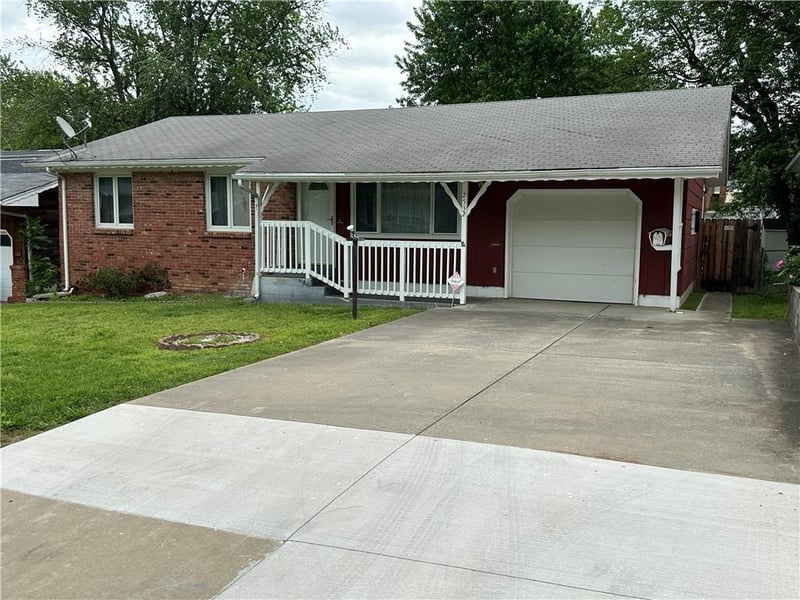 2532 Franklin Ave, Springfield, MO 65803
