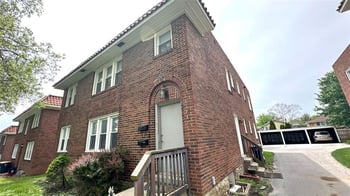 4236 Holly St, Kansas City, MO 64111