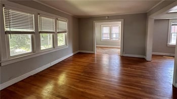 4236 Holly St, Kansas City, MO 64111