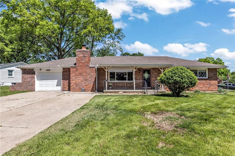 14512 37th St, Independence, MO 64055