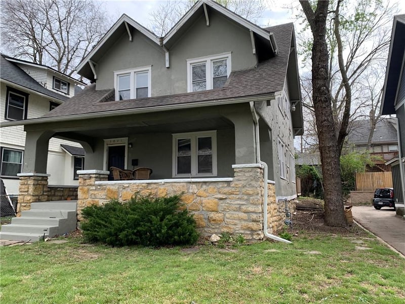 3821 Virginia Ave, Kansas City, MO 64109