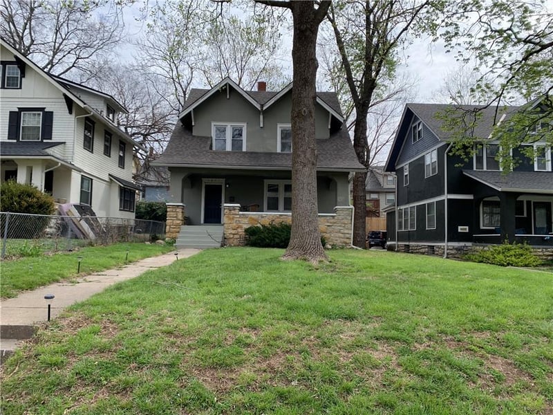 3821 Virginia Ave, Kansas City, MO 64109