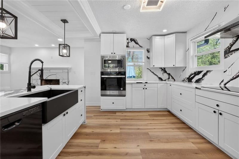 7608 Greeley Ave, Kansas City, KS 66109