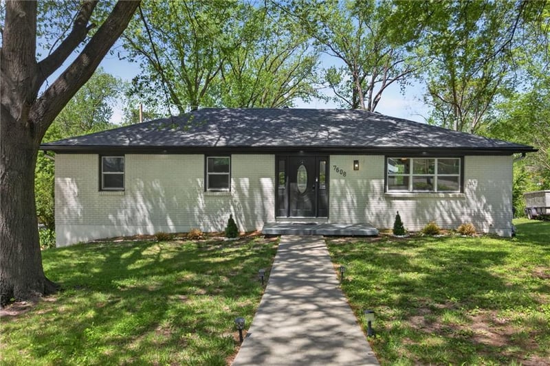 7608 Greeley Ave, Kansas City, KS 66109