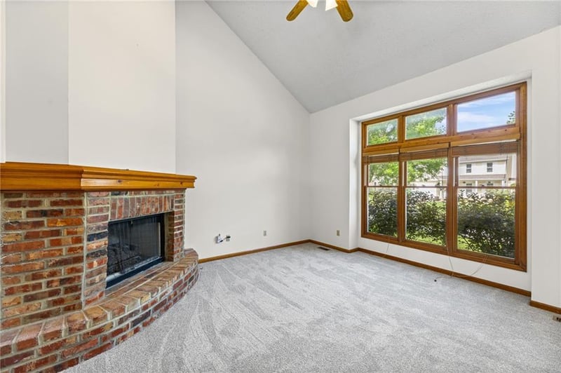 6409 Chouteau St, Shawnee, KS 66226