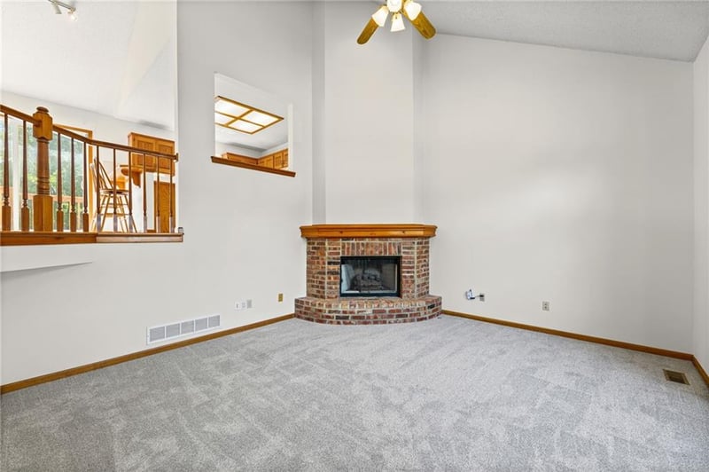6409 Chouteau St, Shawnee, KS 66226