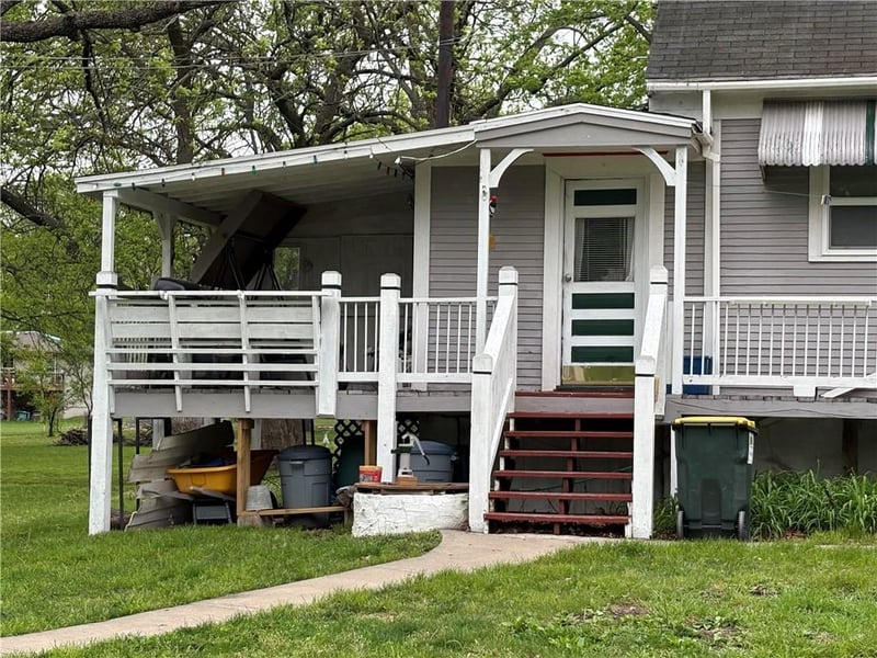 507 Hale St, Spring Hill, KS 66083