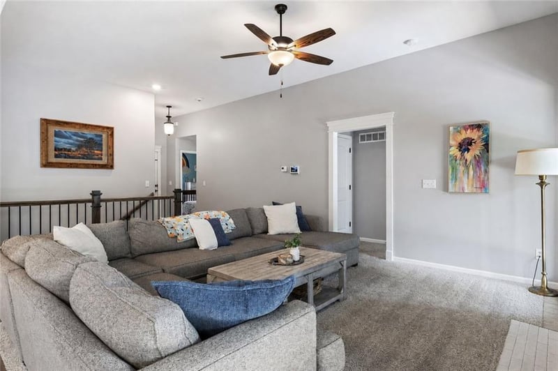 11723 Windsor Ave, Kansas City, MO 64157