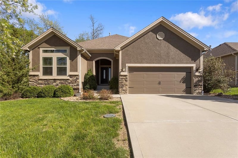 9315 Belton Ave, Kansas City, MO 64154