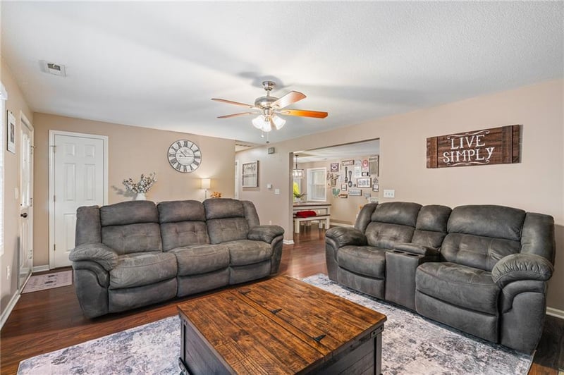 117 Pine St, Gardner, KS 66030