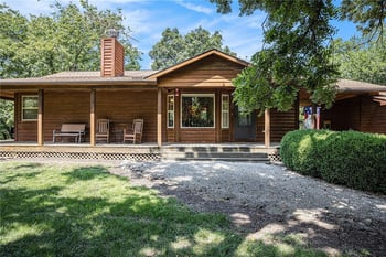 20 Timber Lake Rd, Lane, KS 66042