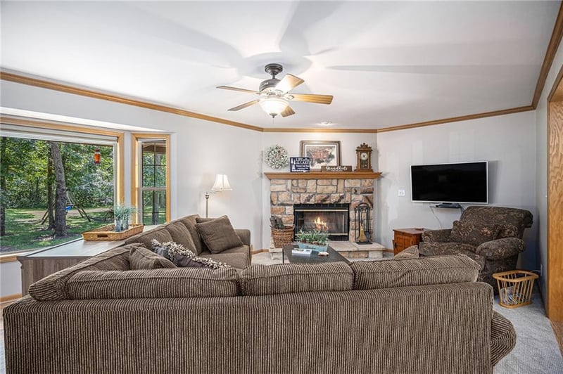 20 Timber Lake Rd, Lane, KS 66042