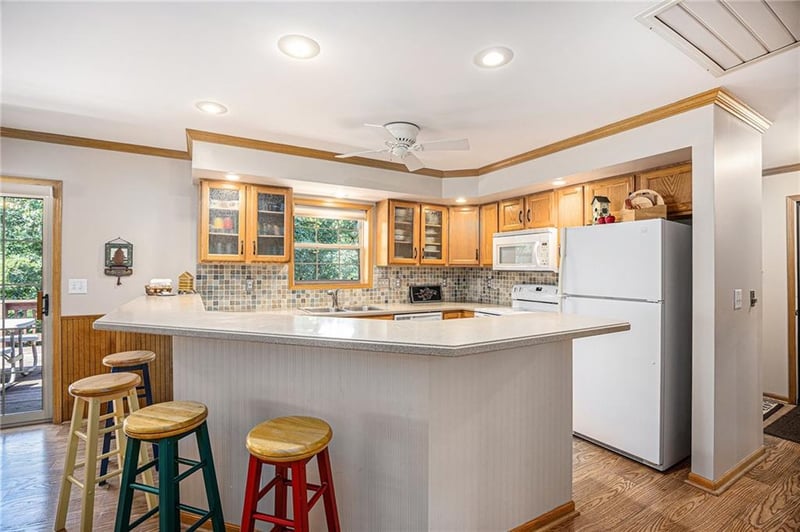 20 Timber Lake Rd, Lane, KS 66042