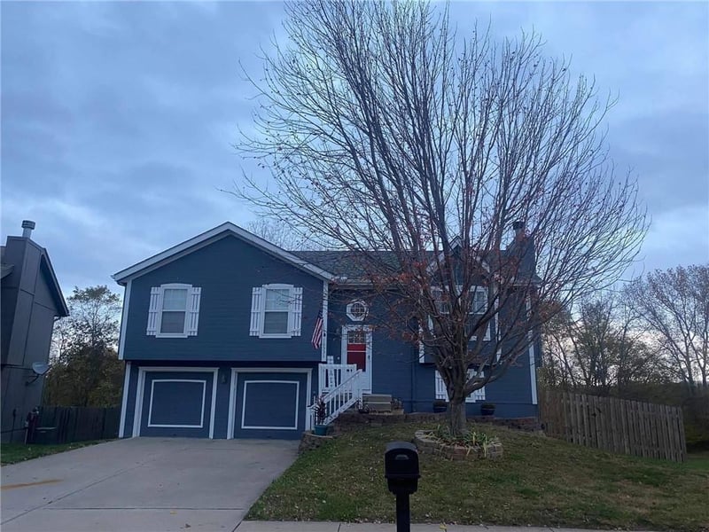 10531 Ditman Ave, Kansas City, MO 64157