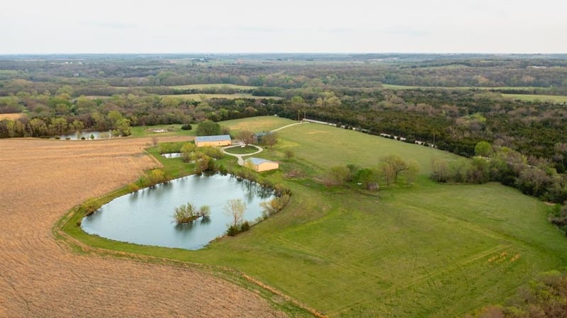6524 101st St, Berryton, KS 66409