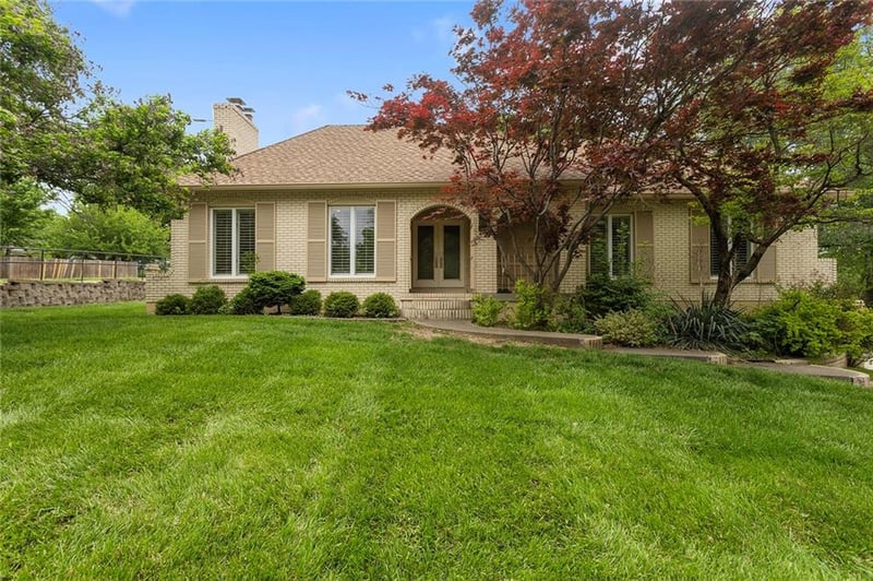 3901 Sherman Dr, Independence, MO 64055
