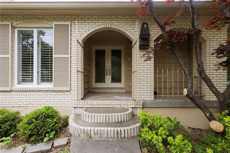 3901 Sherman Dr, Independence, MO 64055