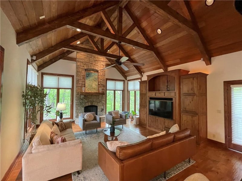 7711 Montgall Ave, Kansas City, MO 64119