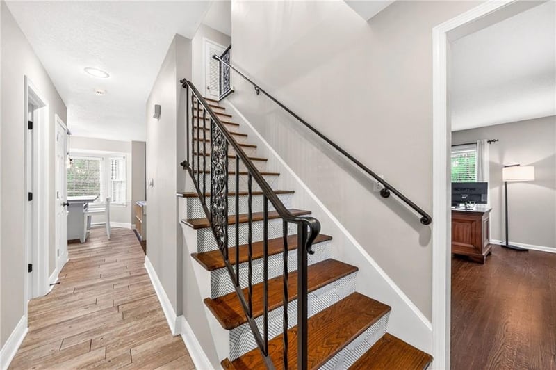 4301 48th Ter, Kansas City, MO 64119