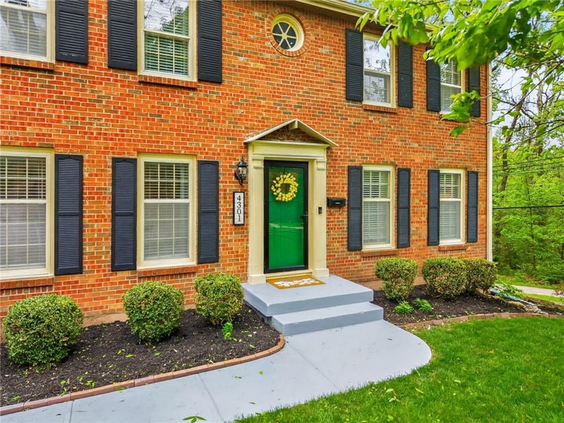 4301 48th Ter, Kansas City, MO 64119