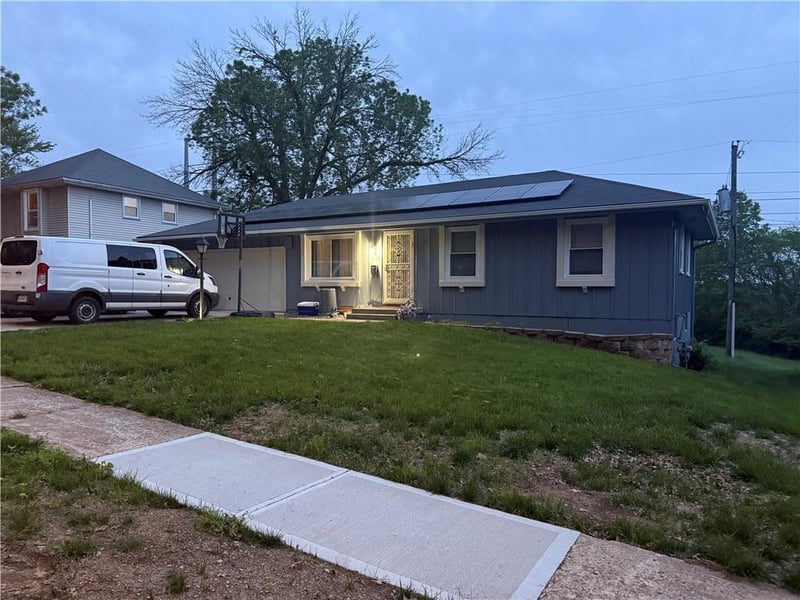 8400 103rd Ter, Kansas City, MO 64134