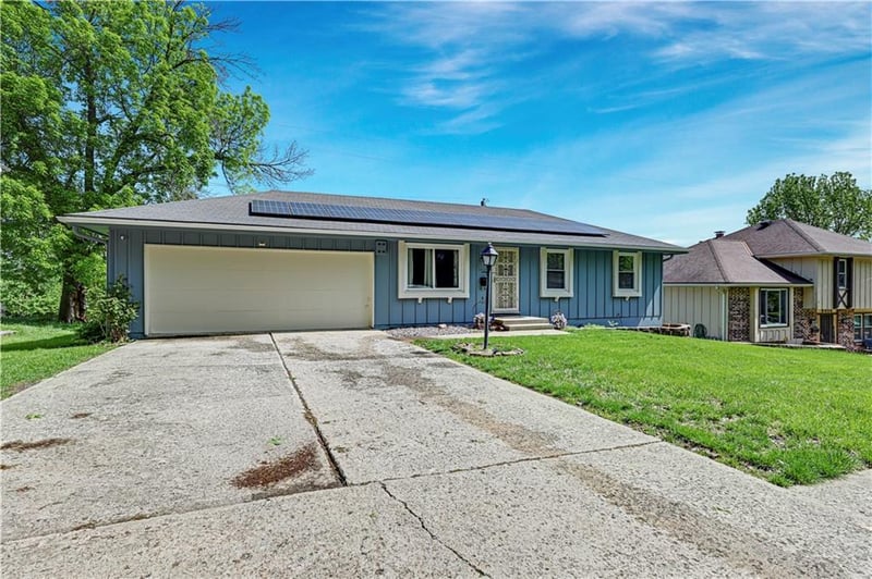 8400 103rd Ter, Kansas City, MO 64134