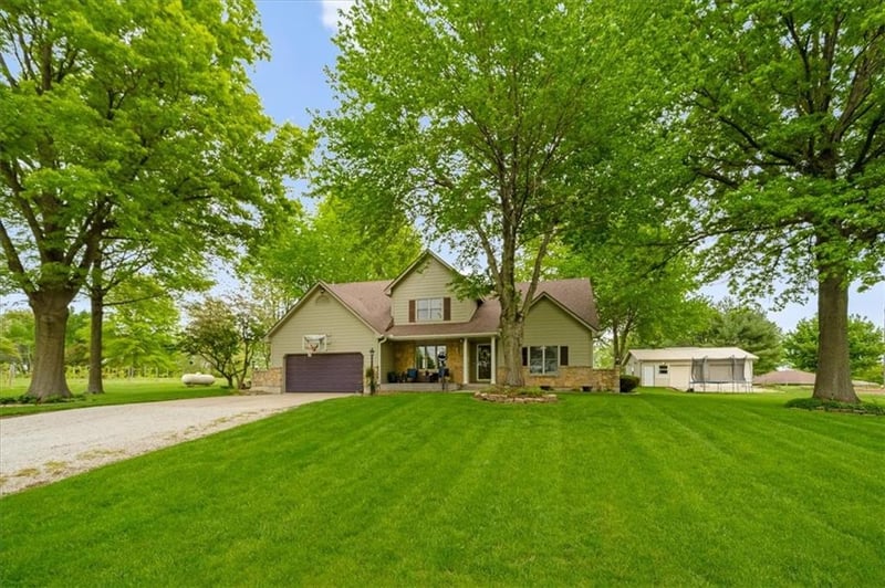 1311 Elsea Smith Rd, Independence, MO 64016