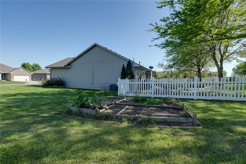 LOT 65 Moore Pl, Odessa, MO 64076