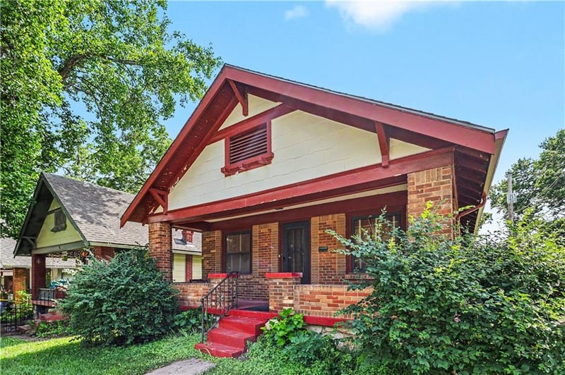 4100 Roanoke Rd, Kansas City, MO 64111